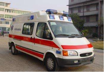 威宁救护车租赁
